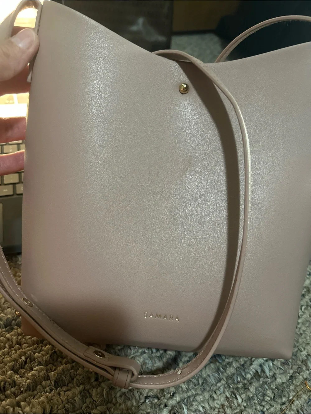 Samara Medium Shoulder Bag Peony Vegan Leather, like new